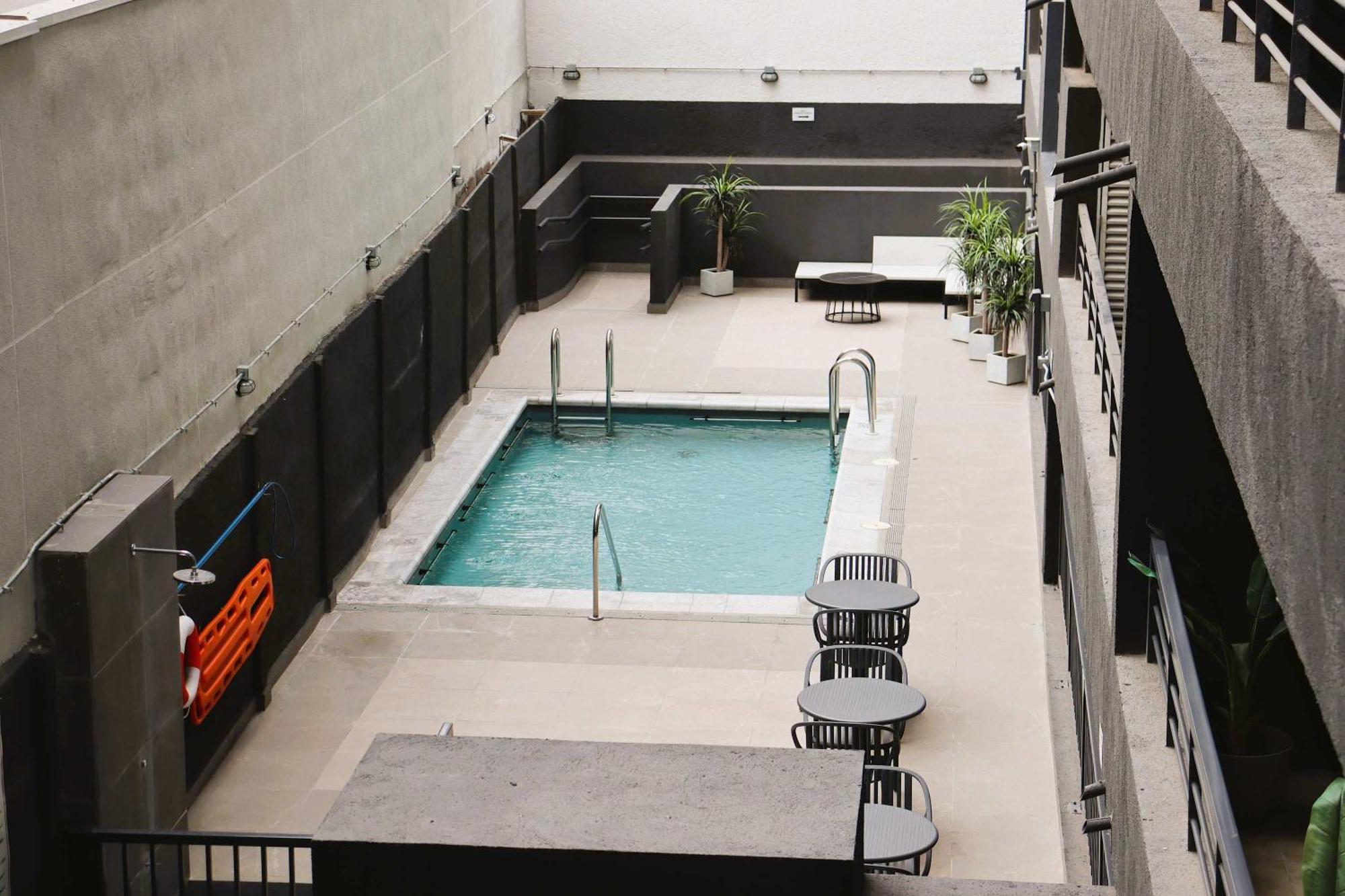 Hom 2d2b 3pax Cerca Del Metro Santa Lucia Sr409 Apartamento *